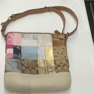 Coach Y2K 🤎💙 Multicolor Shoulder Bag W/Patchwork Design EUC